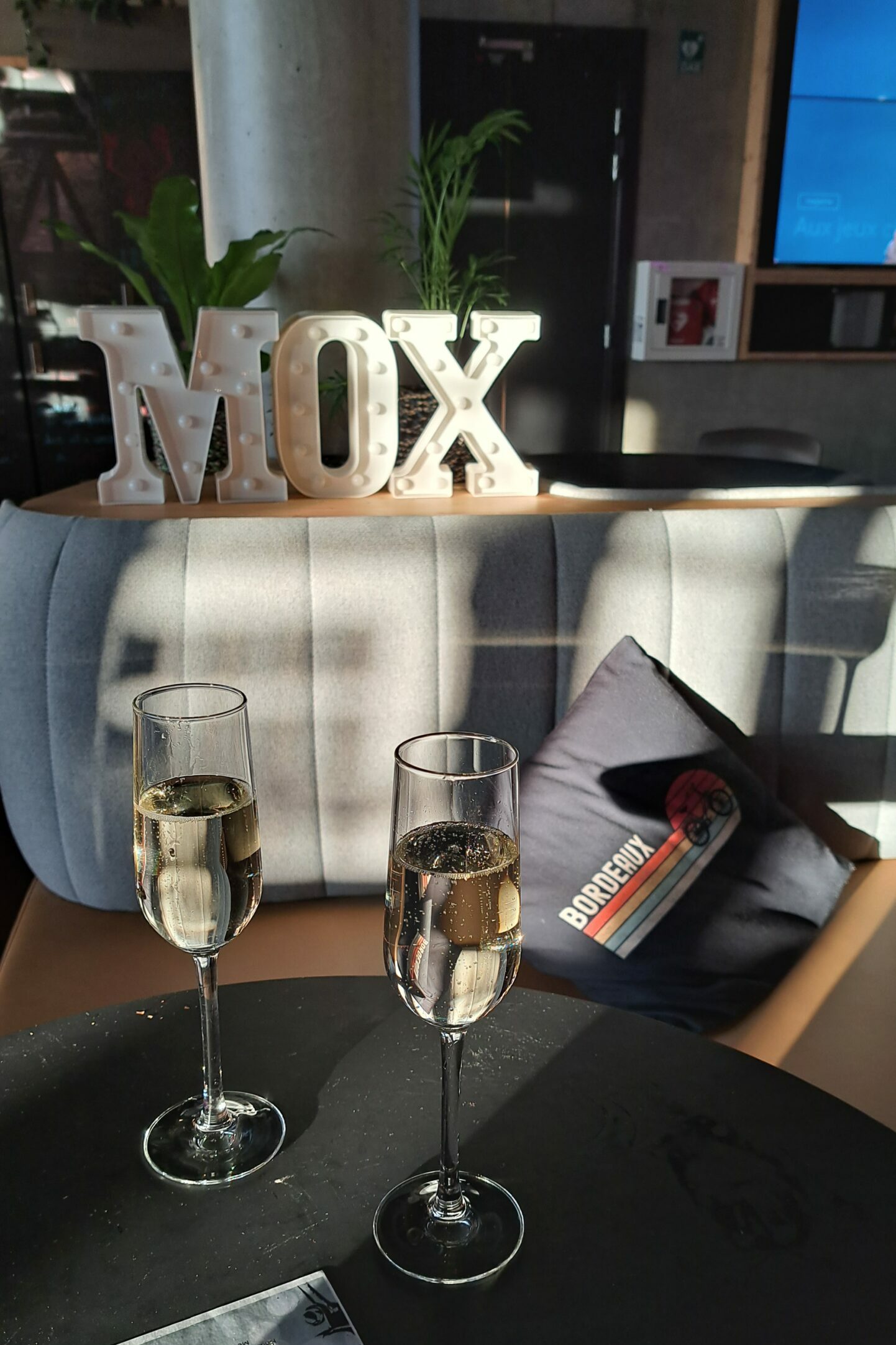 Moxy Bordeaux avec Staycation - Les Pieds dans le Vide - Camille Blanchet (14)